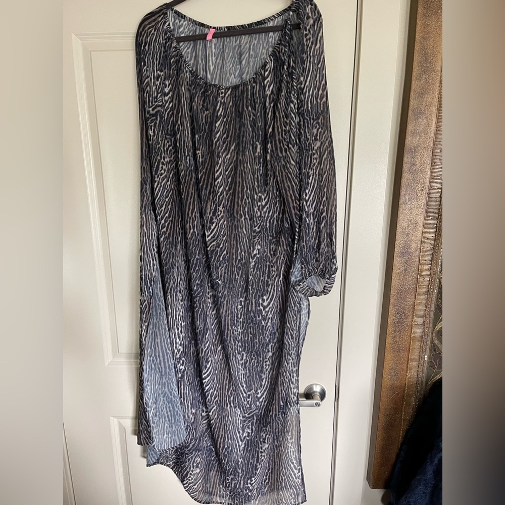 Victoria’s Secret swimsuit cover up NWT